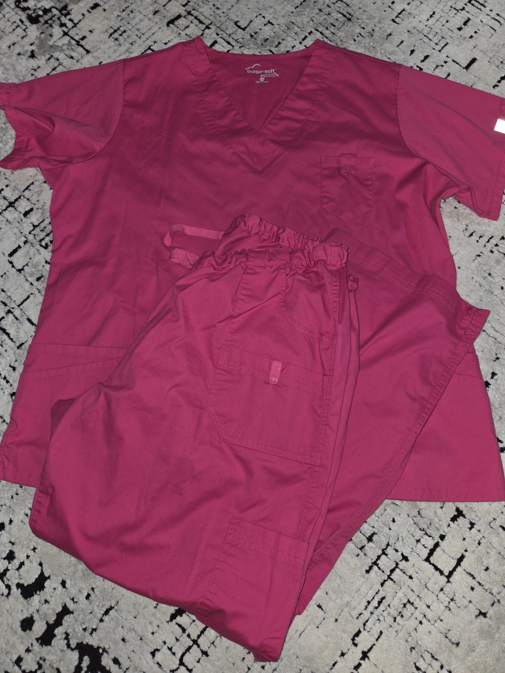 Buttersoft Womens Scrubs Set  Pink 2XL Great Condition